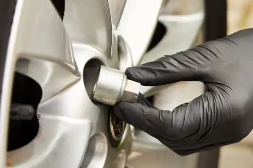 Locking Wheel Nut Removal Per Nut